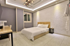 Gyeongju Cream Hotel